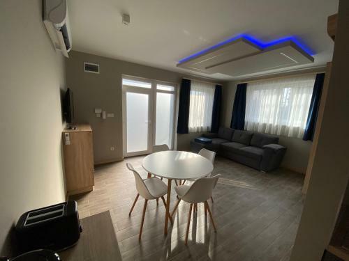 Th-lux Apartman Hajd�szoboszl�