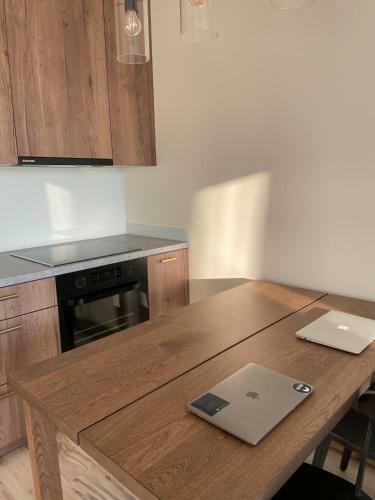 Bright Apartment In Ukmerge