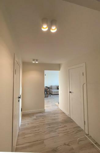 Bright Apartment In Ukmerge