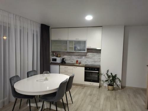 Namelio Nuoma Tel?iuose