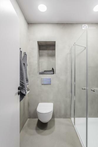 Minimalist. Apartment & Studio
