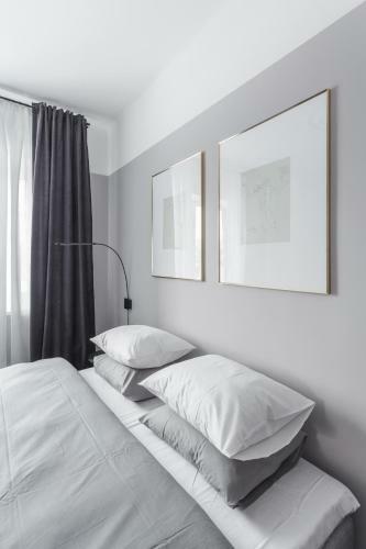 Minimalist. Apartment & Studio