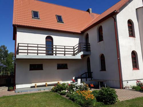 Riverside Holiday House Apartments