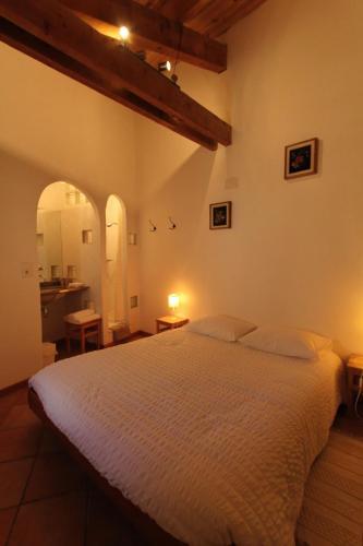 Bed & Breakfast L'ammonite, Chambre & Table D'h�tes