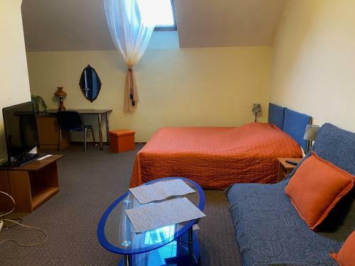 Valentina's Rooms