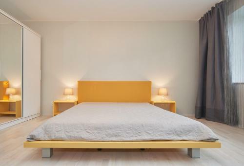 Town Hall Apartment