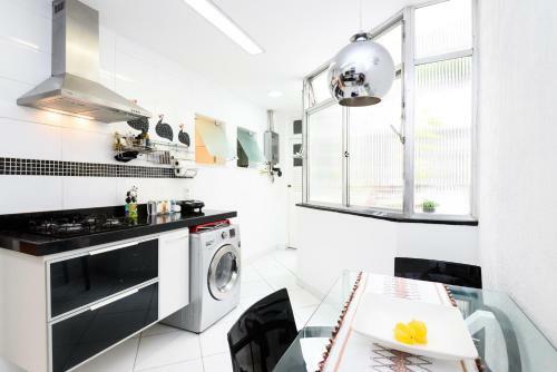 Apartamento Cavirio Bc706 - Localiza��o, Conforto E Sil�ncio
