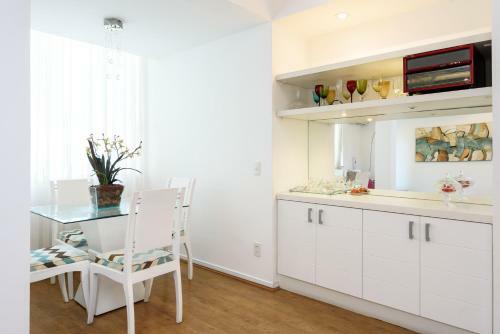 Apartamento Cavirio Bc706 - Localiza��o, Conforto E Sil�ncio
