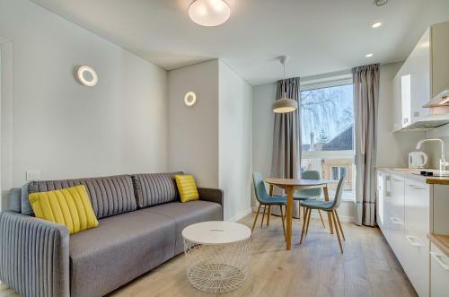 Center Apartment 10a