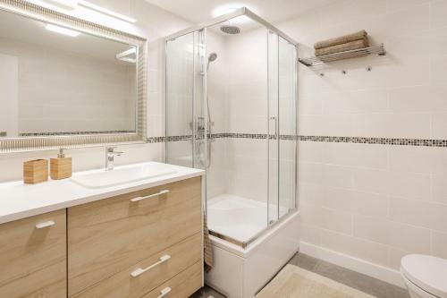 Luxury For Everyone - Hills Park Lux Apartments 1