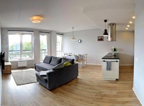 Dzuku Apartment 40