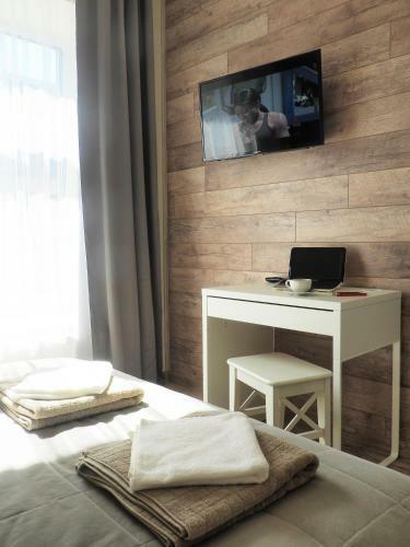 Emi Apartment