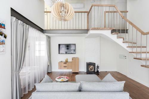 3 Bedroom Apartment 24h Self Check In, Free Parking, Ac, Fireplace