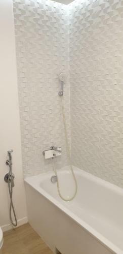 Symphony Ozo Park Apartment