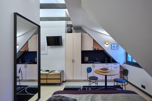 Rooma Apartments