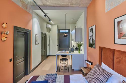 Rooma Apartments