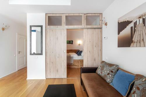 Comfy Apartment 1 Bedr By Reside Baltic