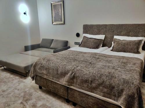 Vvinn Hotel