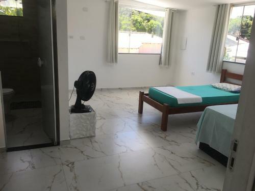 Apartamento Novo Bem Espa�oso E Arejado .