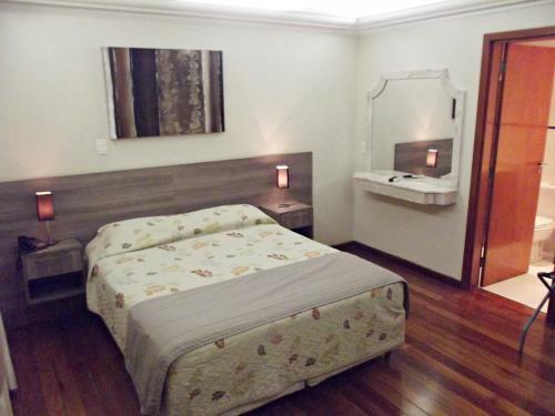 Hotel Acr�polis
