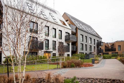 Centrally Located Riverside Apartment