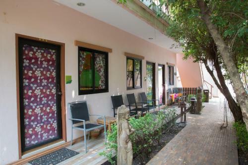 Hotel Ploykhumthong Boutique Resort