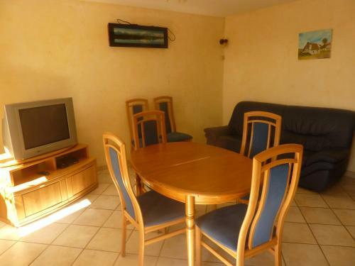 Hotel Logis H�tel Beaus�jour