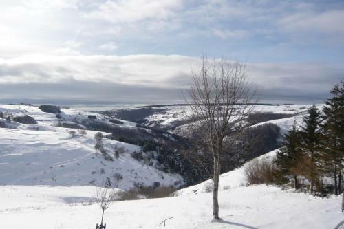 Hotel Logis H�tel Beaus�jour