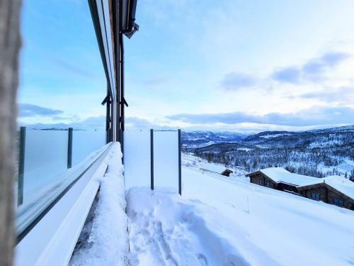 Tiny Mountain Cabin With A Panoramic View