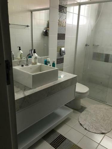 Casa Agrad�vel Com Estacionamento Inclu�do