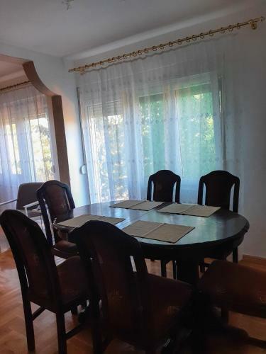 Vila Dragi?i?