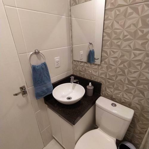 Apartamento Loft Encantador D - 8 Km de Floripa