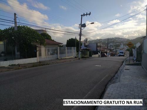 Apartamento Loft Encantador C - 8 Km de Floripa