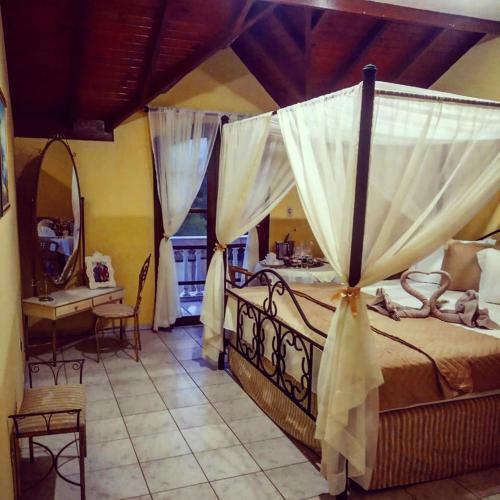Hostal Hotel Velha Corte