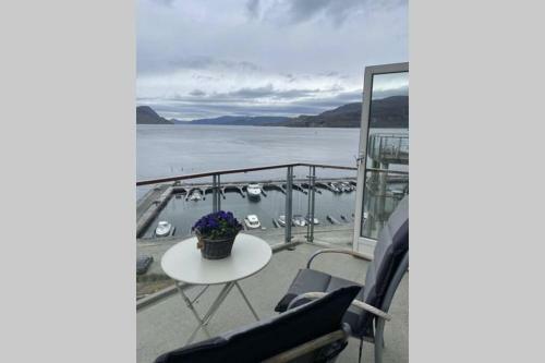 Apartamento Flott Leilighet Med Spektakul�r Utsikt!