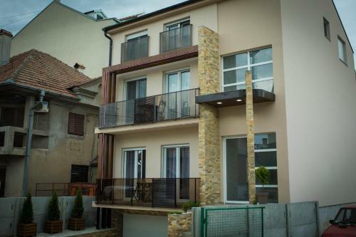 Apartmani Mis
