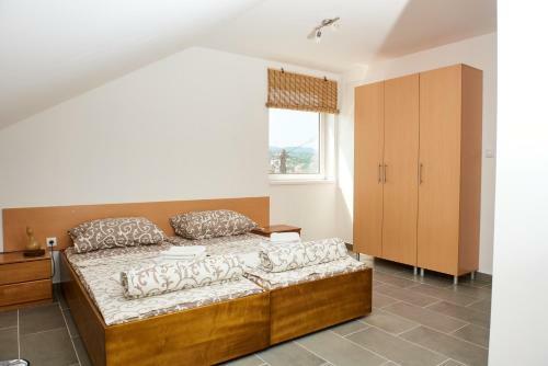 Apartamento Sakota Family House