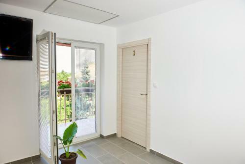 Apartamento Sakota Family House