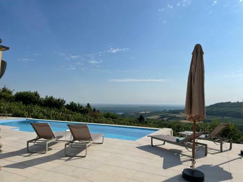Lala Vineyard Glamping Resort