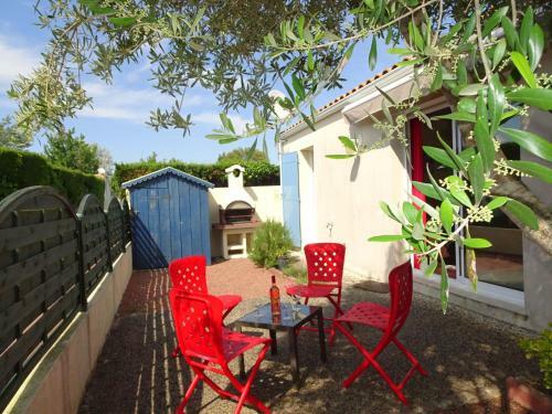 Holiday Home Ardillieres La Bree Les Bains