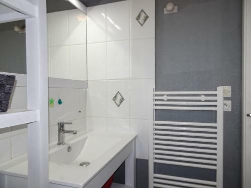 Holiday Home Ardillieres La Bree Les Bains
