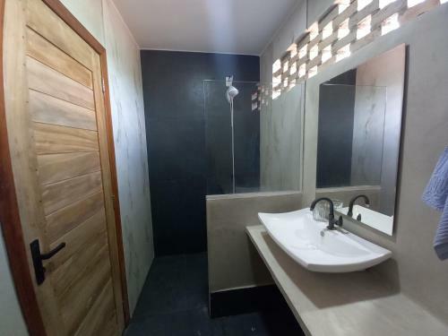 Hotel Zero Meia Um Pousada