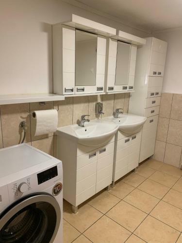 M&m Apartments