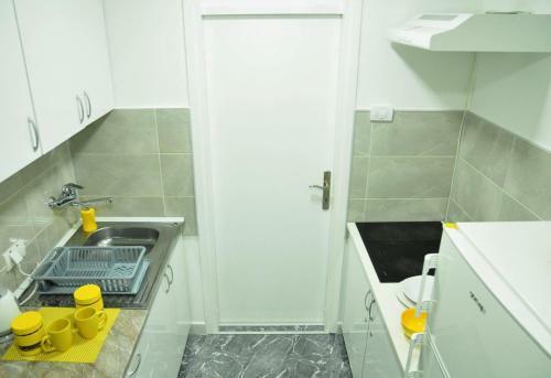 Manirosi 5 Apartment