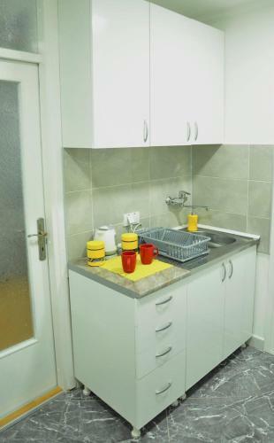 Manirosi 5 Apartment