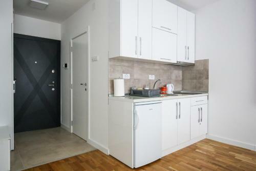 Manirosi 3 Apartman