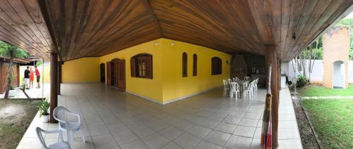 Casa Daslis Espa�osa E Bem Localizada