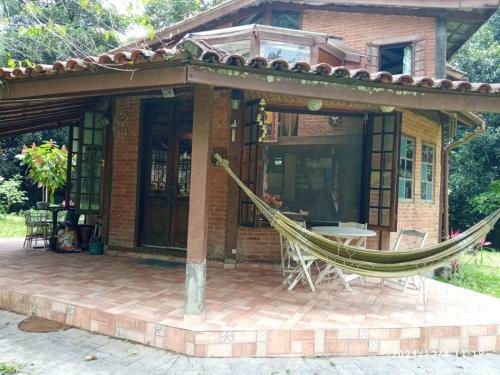 S�tio Pr�ximo A Praia De Camburi