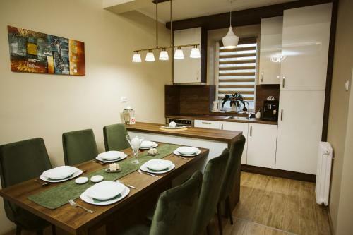 Vively Lux Apartment