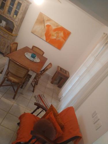 Chal� Aconchegante No Litoral Norte (Barra Do Una)